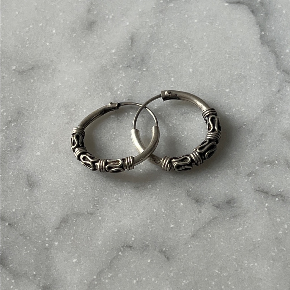 Vintage 90’s Sterling Silver Decorative Hoop Earrings - Silver